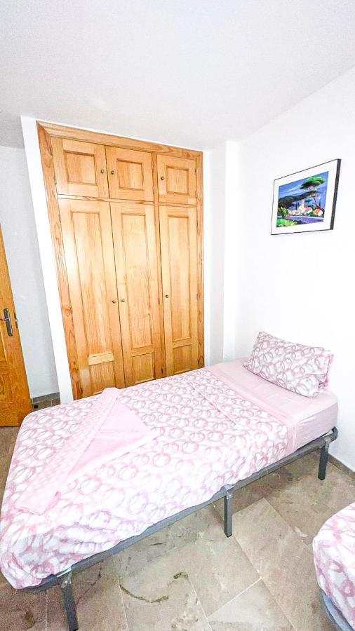 Huelin Beach Suite Aeropuerto Малага Экстерьер фото